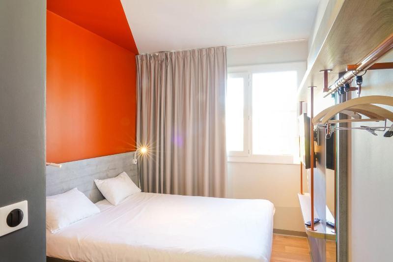 Ibis Budget Aubenas Exterior photo